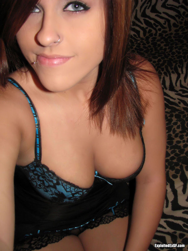 Fotos de jóvenes autofotografiadas
 #67156899