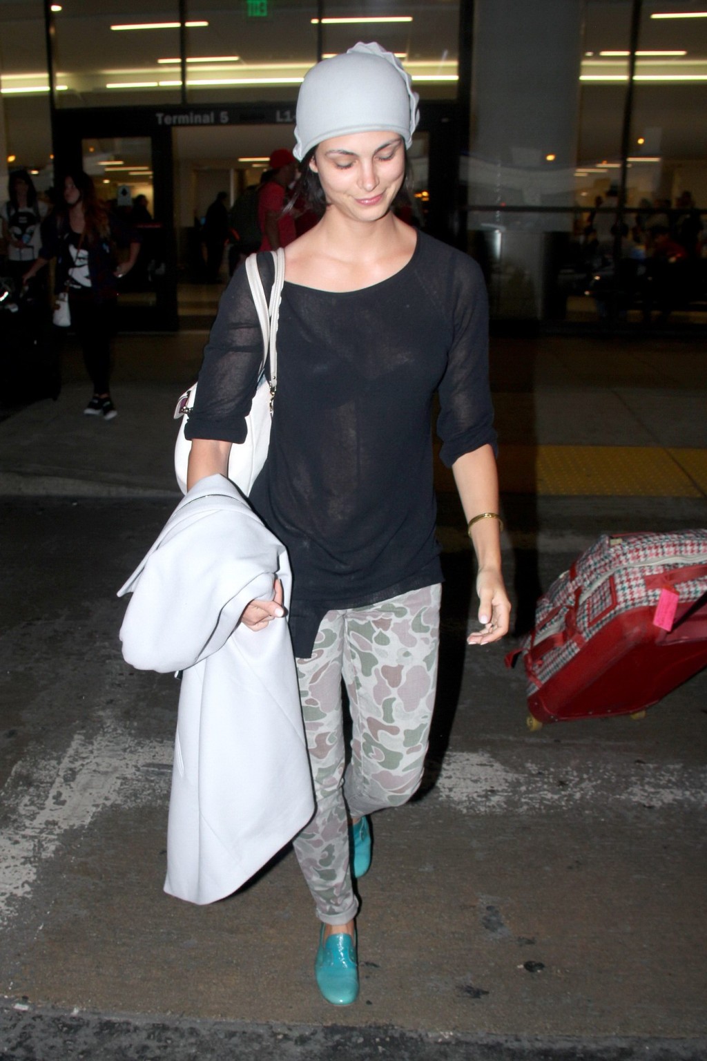 Morena Baccarin see through to bra at LAX airport #75182052