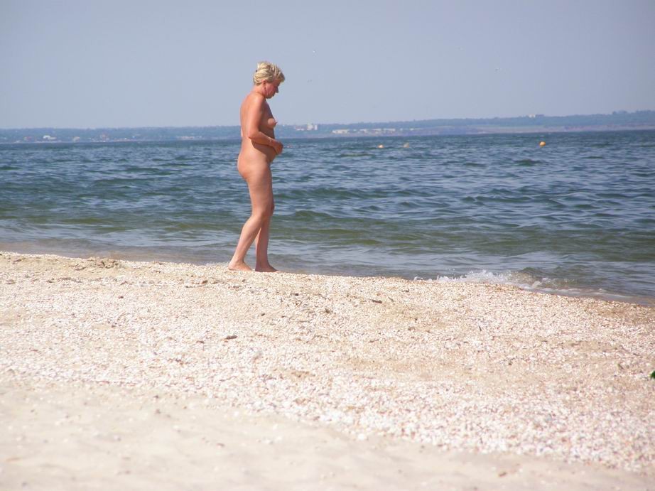 Amazing shots of a gorgeous nudist babe sunbathing #72255563