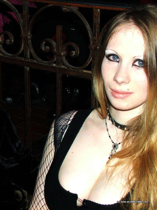Picture set of a cocksucking gothic bitch #68200493