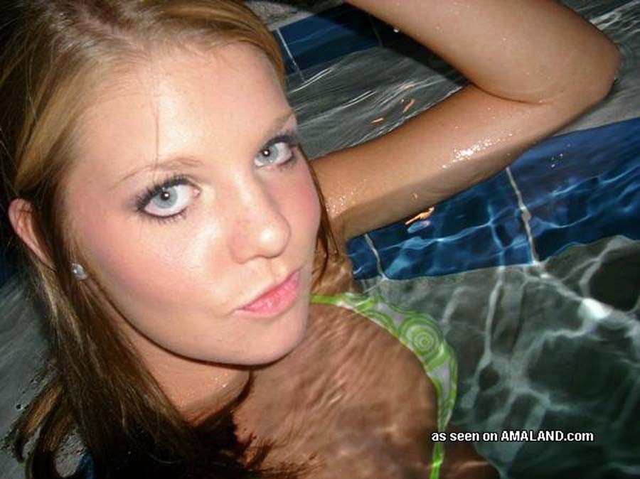 Flaming hot photos of pretty chicks camwhoring #75715786