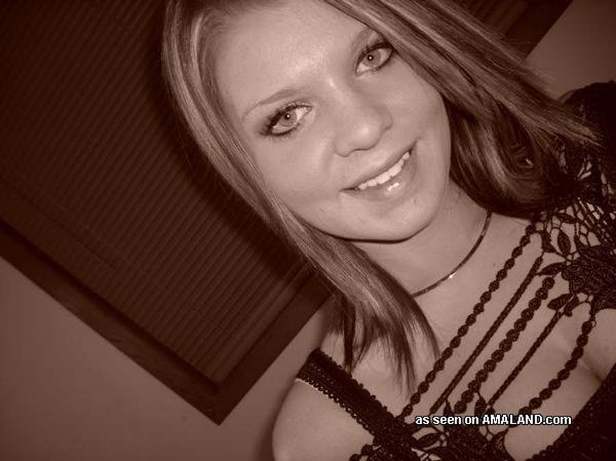 Flaming hot photos of pretty chicks camwhoring #75715831