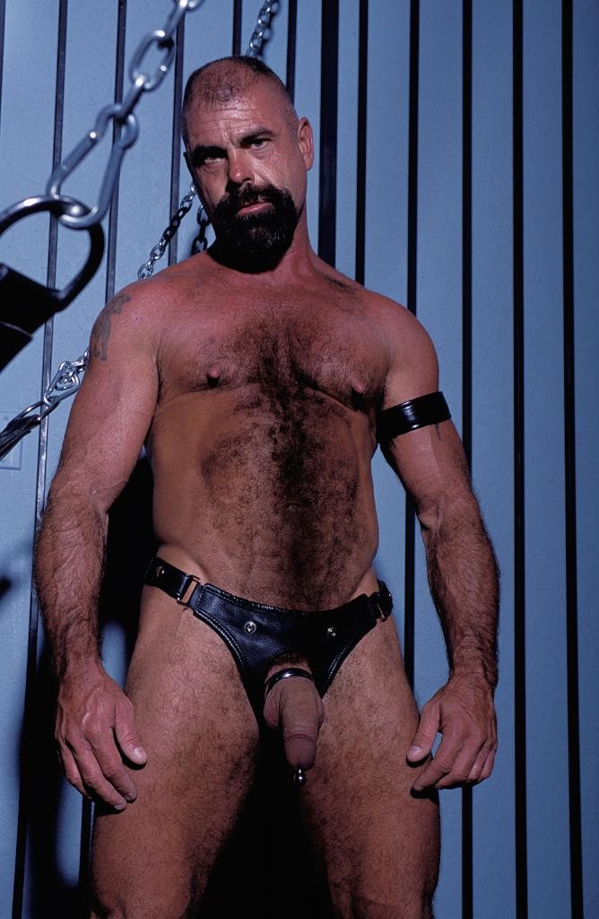 Gay bear loves playing his pierced huge cock in leather #76999048