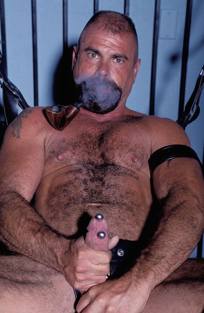Gay bear loves playing his pierced huge cock in leather #76999107
