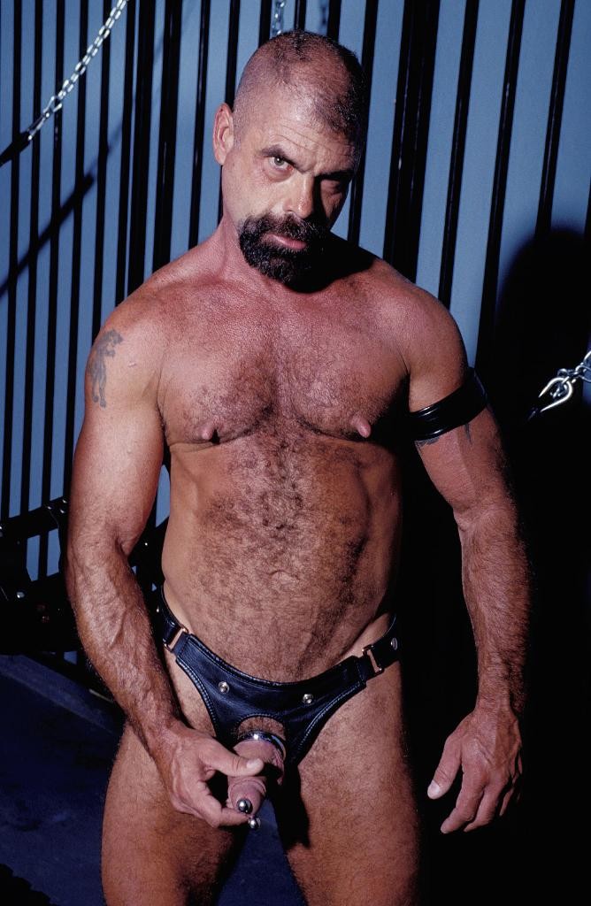 Gay bear loves playing his pierced huge cock in leather #76999112