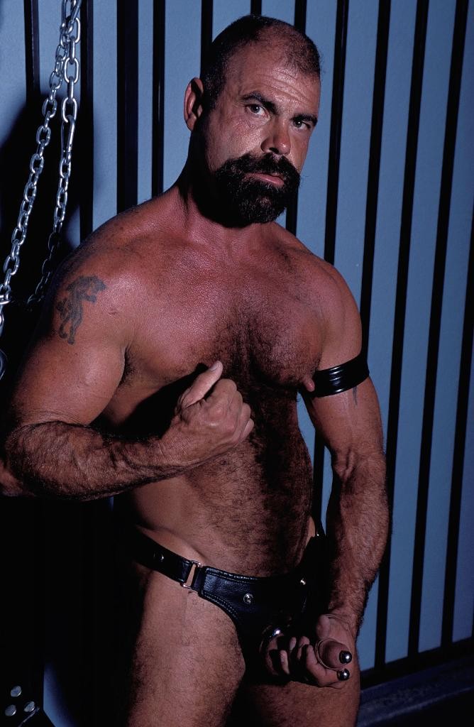 Gay bear loves playing his pierced huge cock in leather #76999129
