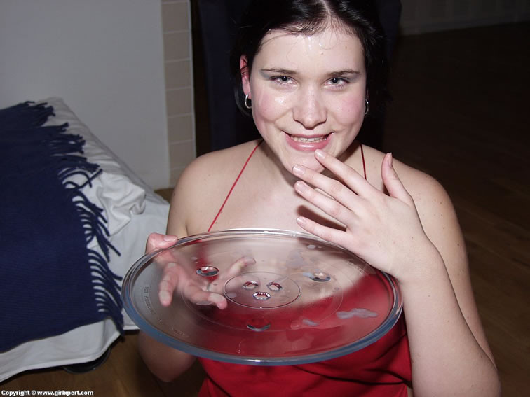 Morena recibiendo una lección de corrida
 #76124476