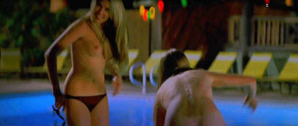 Amanda Seyfried exposing her nice big tits in nude movie scene #75329649