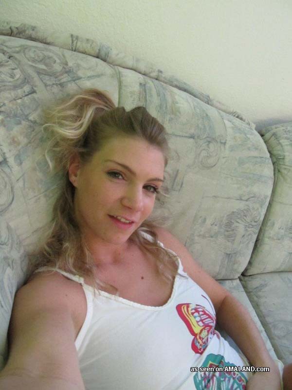 Amateur milfs travieso
 #68306127