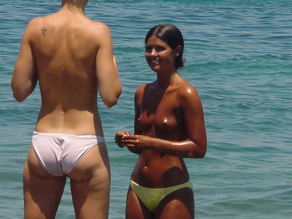 Teen nudists expose themselves at a public beach #72253427