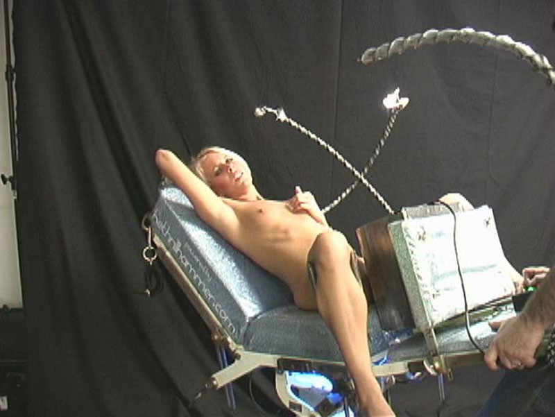 セクシー・ポルノスター DAVY MOORE (Deeply moore) 接近戦
 #71442404