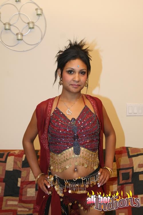 Ponytailed Indian wench strips and shows her round boobies #73332374