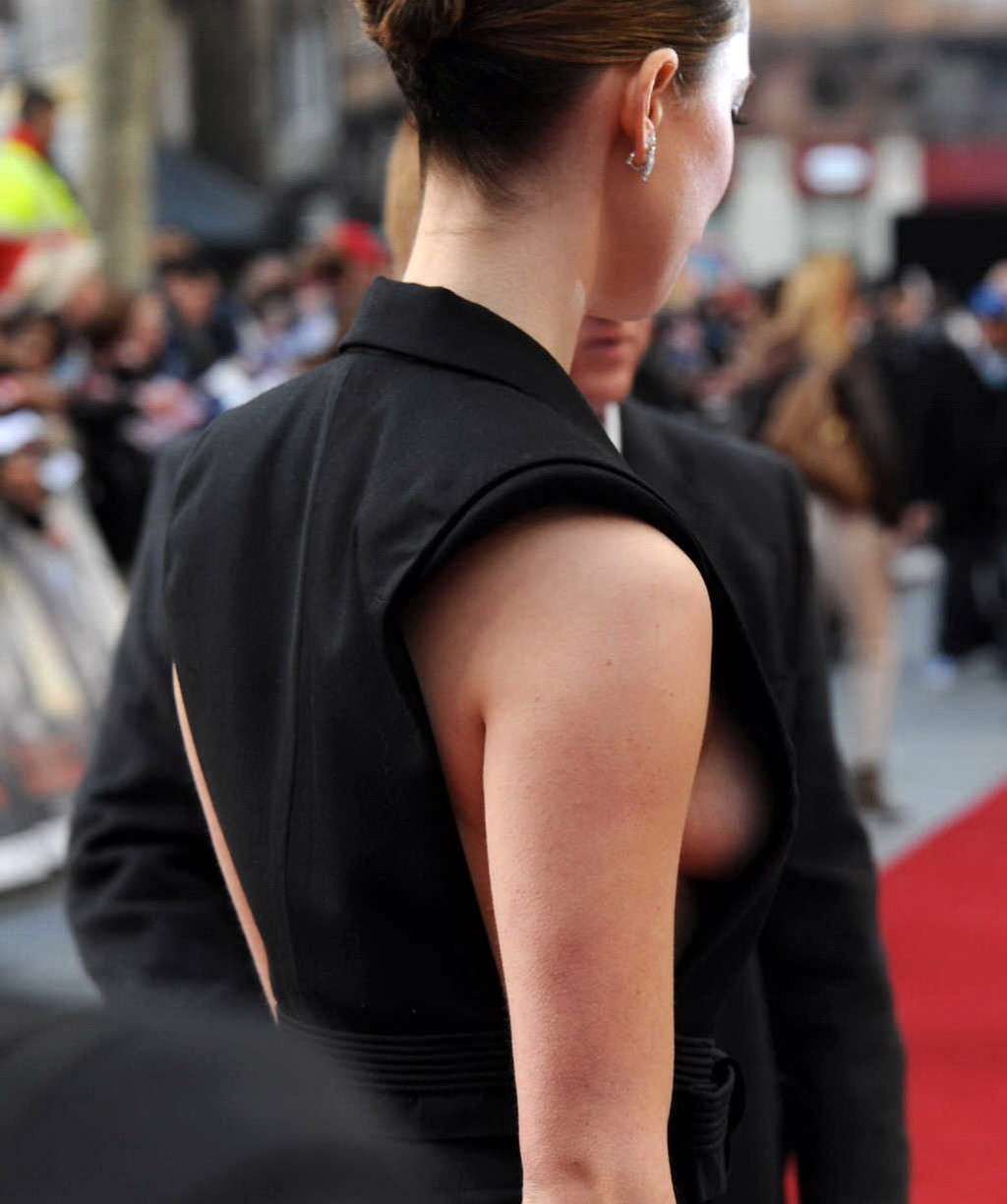 Rebecca Hall nipple slip at the 'Iron Man 3' premiere in London #75234677