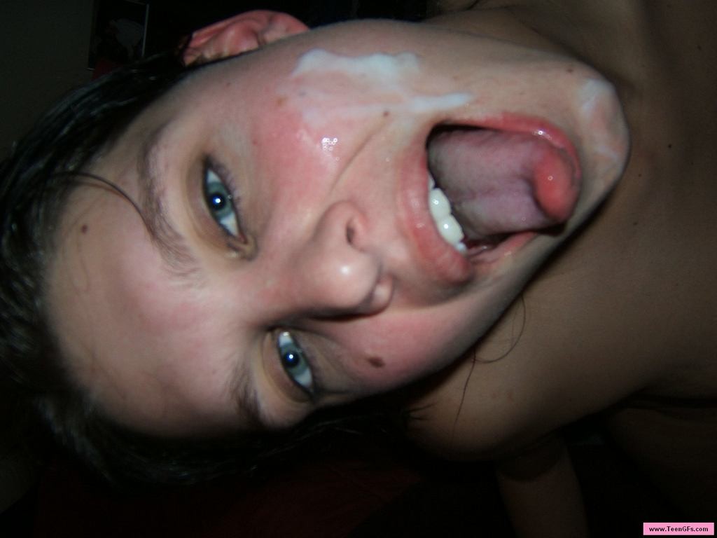 Novia joven amateur da una mamada por un facial en un video casero
 #75955899
