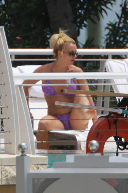 Britney Spears marble ass in sexy bikini #75380842