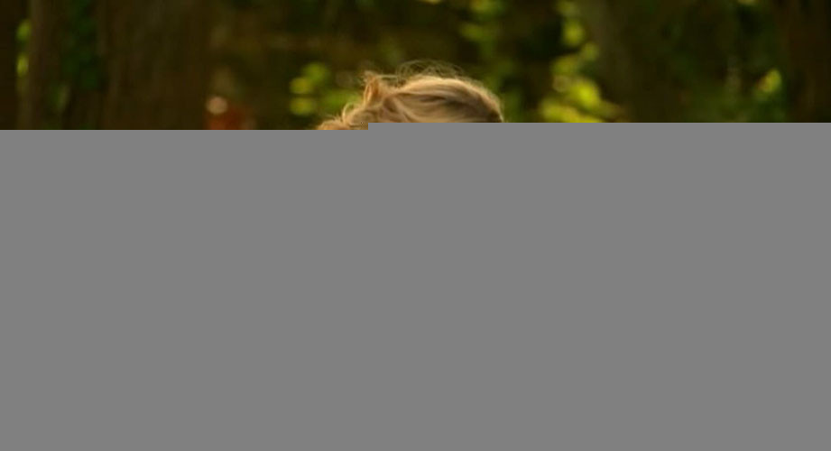 Ludivine sagnier mostrando sus lindas tetas grandes y su coño en tapas de películas
 #75393977