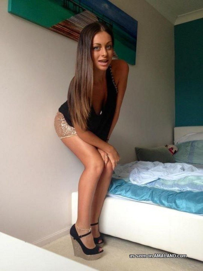 Aussie-Babe posiert in verschiedenen persönlichen Nicht-Nacktbildern
 #67240777