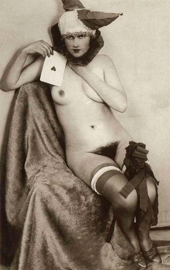 Vintage girls showing their sexy boobs in the past #75595513