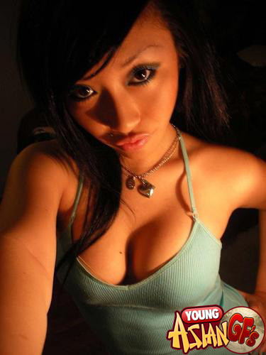 Asian teen girlfriends posing for cell pics #69919311