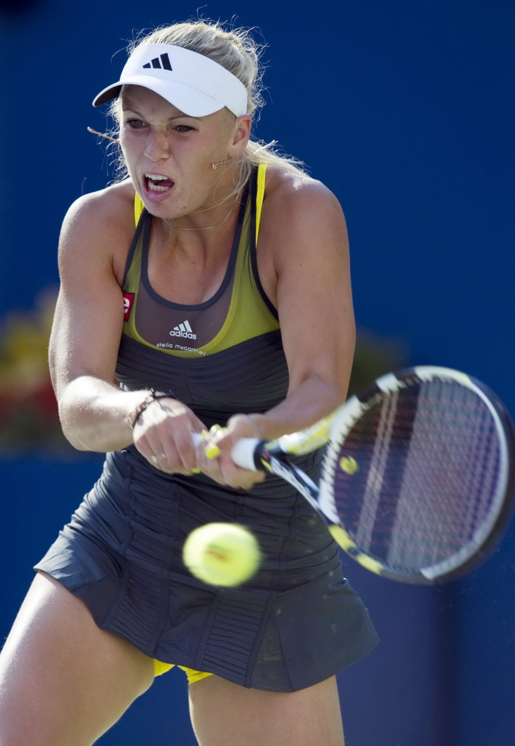 Caroline Wozniacki showing cameltoe in sweaty yellow panties at The US Open #75334115