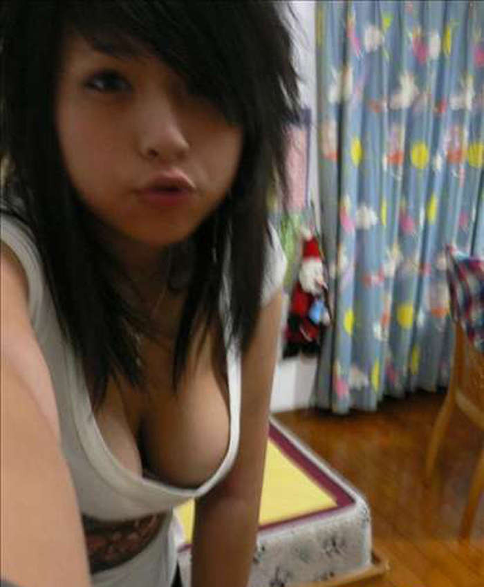 Pictures of lovely Oriental teens #69829336