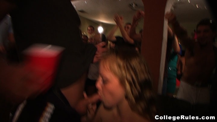 College Hardcore-Party
 #74601339