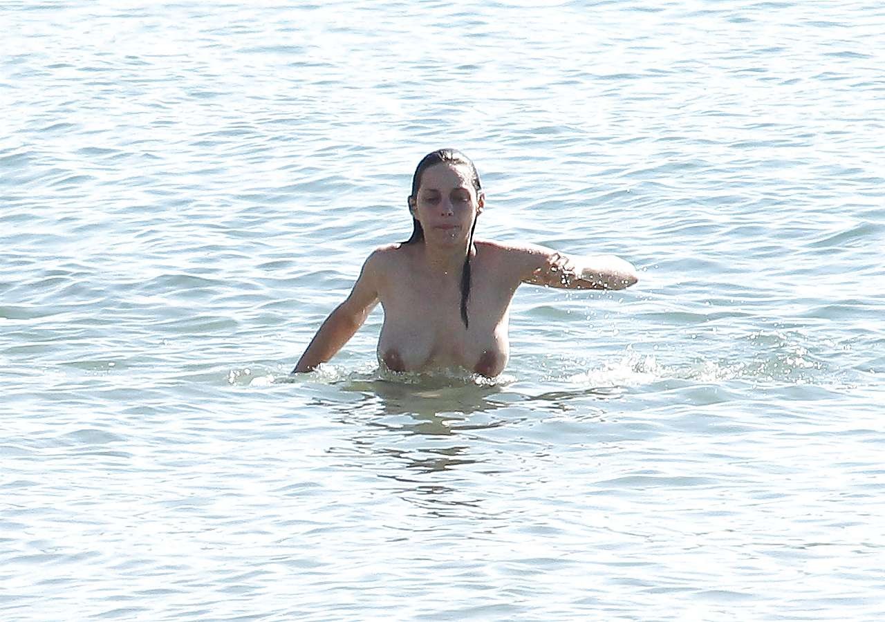 Marion Cotillard showing her nice big tits on beach with friend paparazzi pictur #75285716