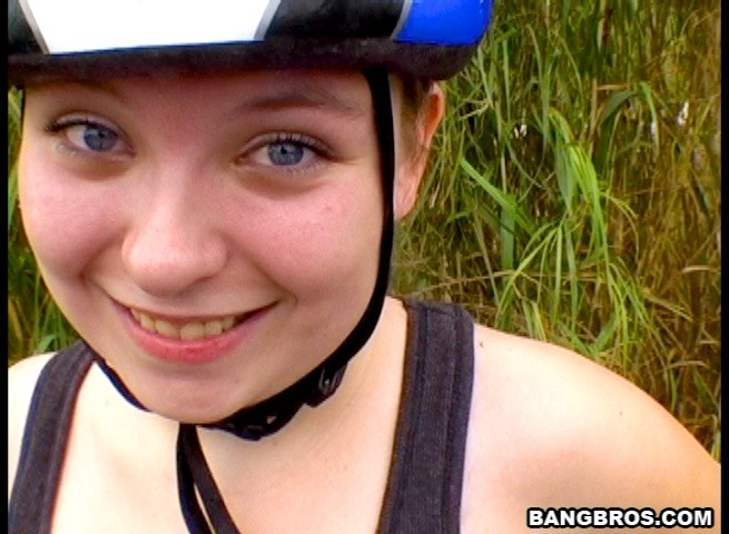 Gorgeous girl on a mountain bike #75137905