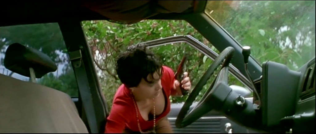 Carla gugino mostrando sus bonitas tetas grandes y su coño peludo en una escena de película desnuda
 #75339392