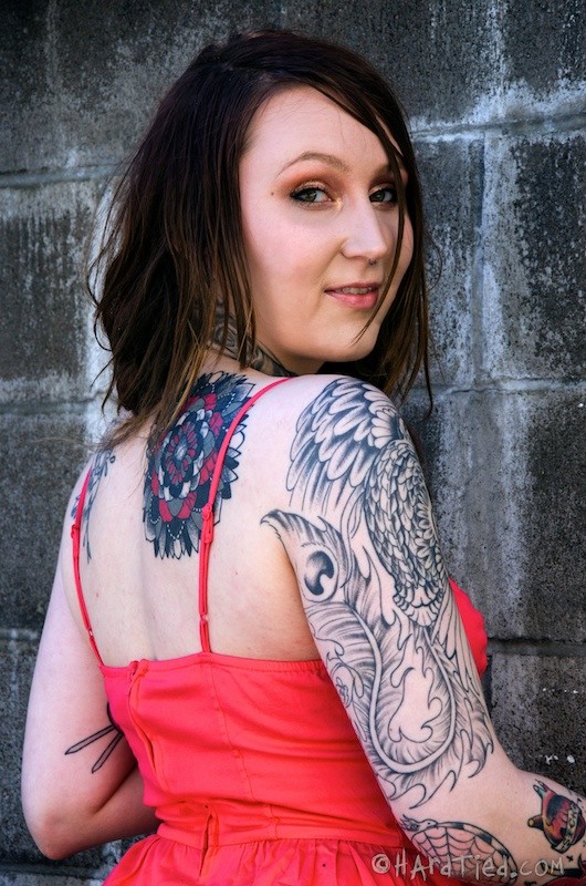 Mollie rose tattoo babe seil gefesselt ihren mund spreizen im kerker
 #71963923