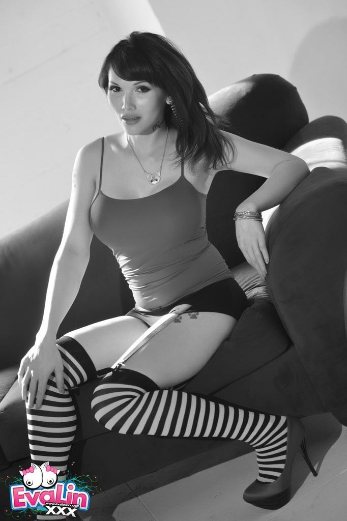 Amazing shemale Eva Lin in a black and white pictorial #77883937