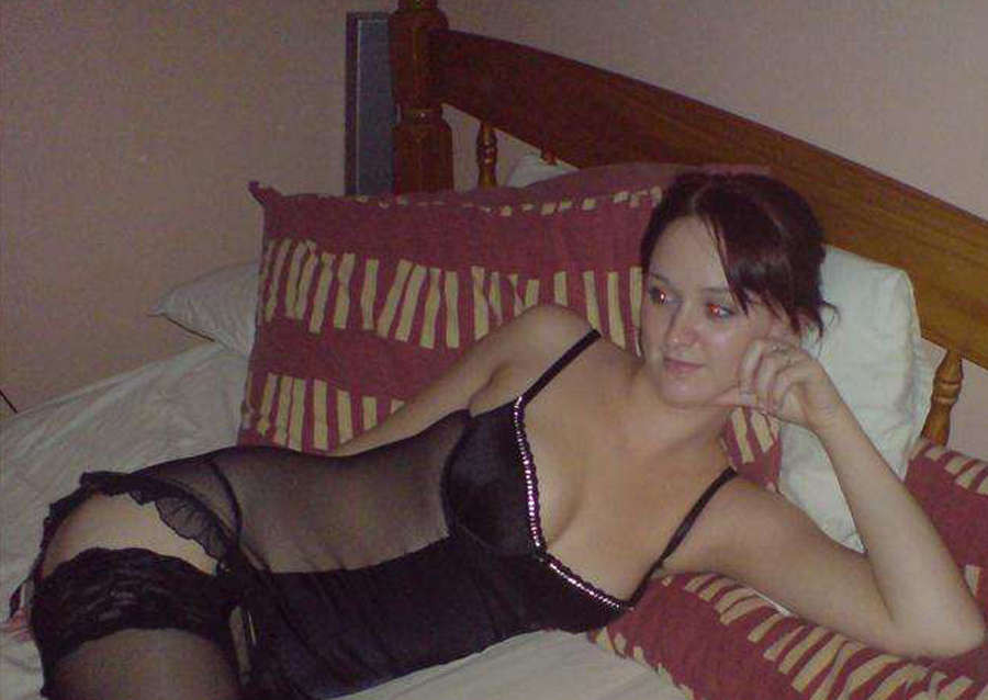 Chupando una erección
 #68137107