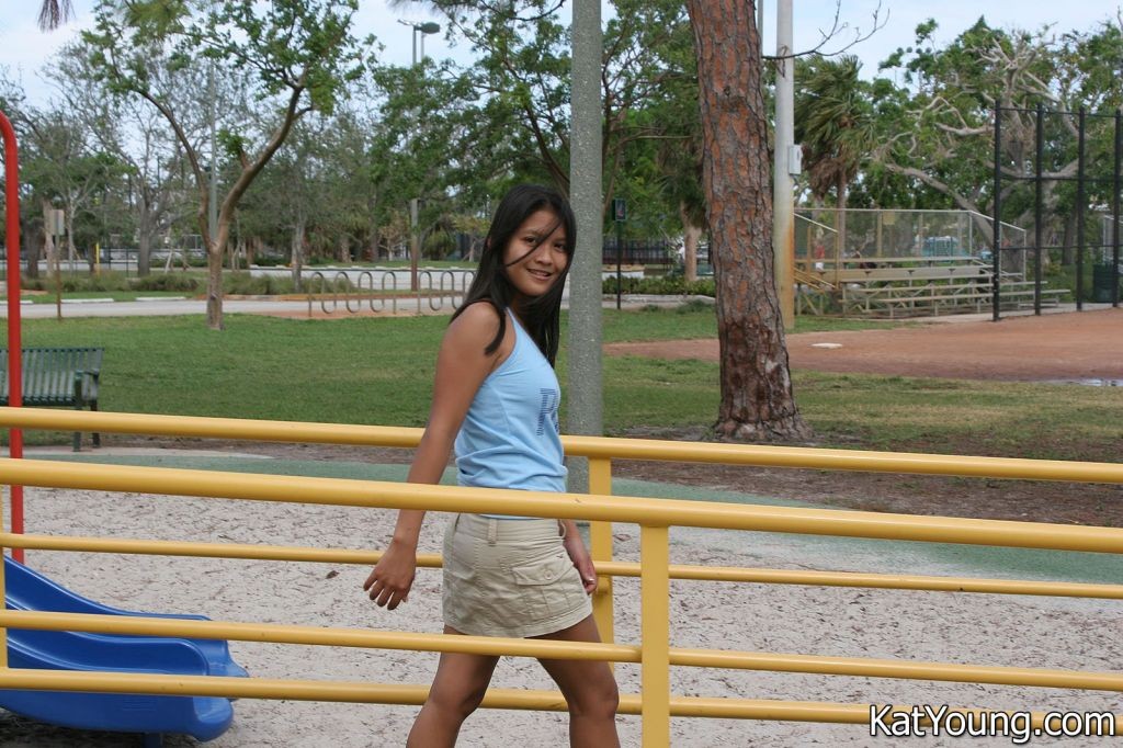 Kat Young :: Sweet asian girl flashing pussy at a public park #69936615