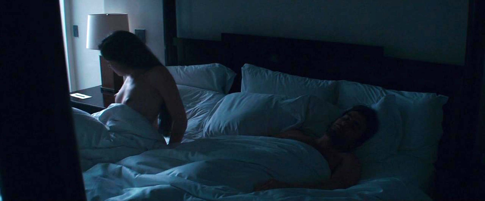 Sasha Grey entblößt ihre schönen großen Titten und voll nackt in Filmszenen
 #75336645