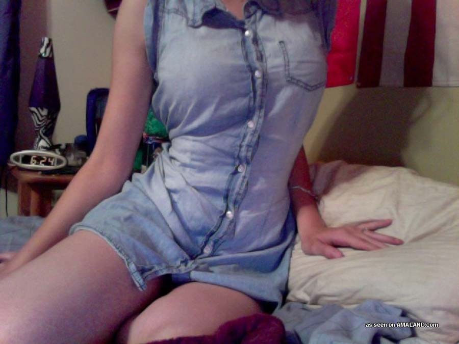 Chupando una erección
 #68102441