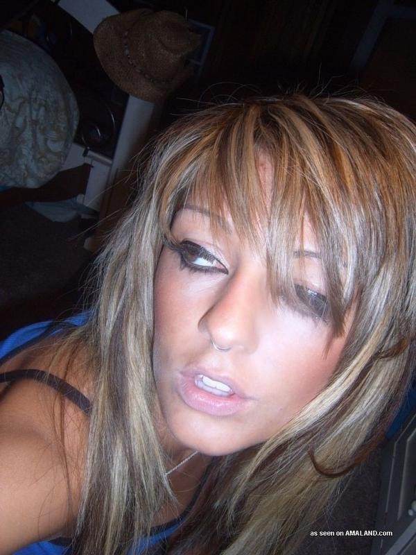 Hot amateur kinky emo babe's sexy selfpics #75700397