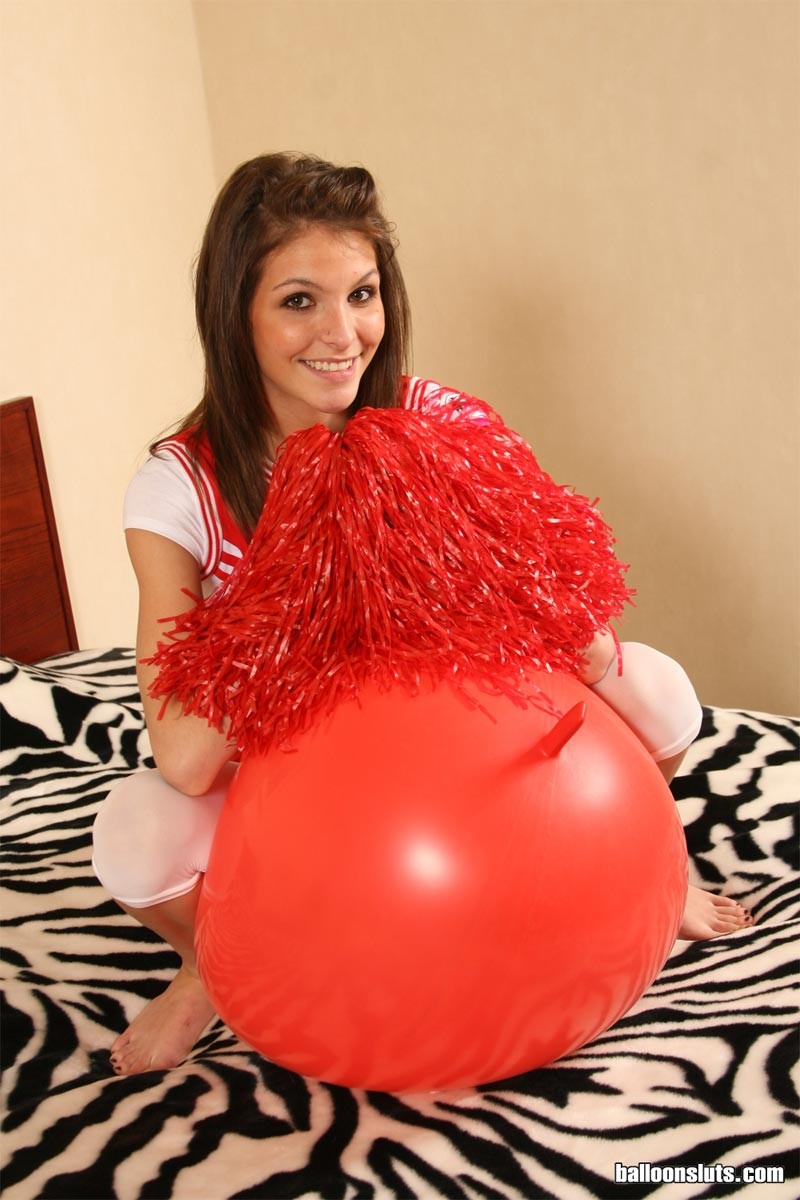 Teen cheerleader dry humping balloons #75468302