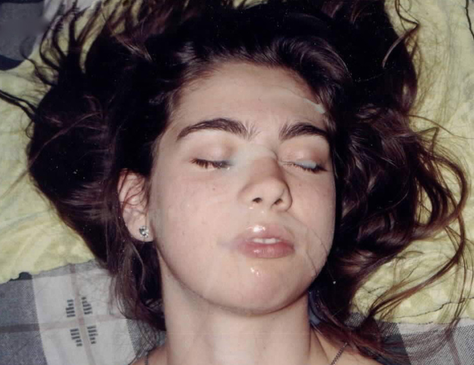 Fotos calientes de novias amateurs a las que les gusta el semen pegajoso
 #75860089