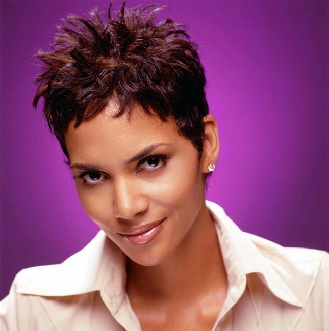 Ebony celebrity Halle Berry super nice ass and very sweet face #75414358
