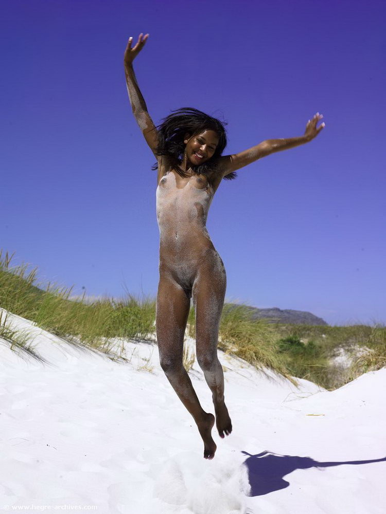 Naked girl naomi in dunes. ebony babe.
 #73428938