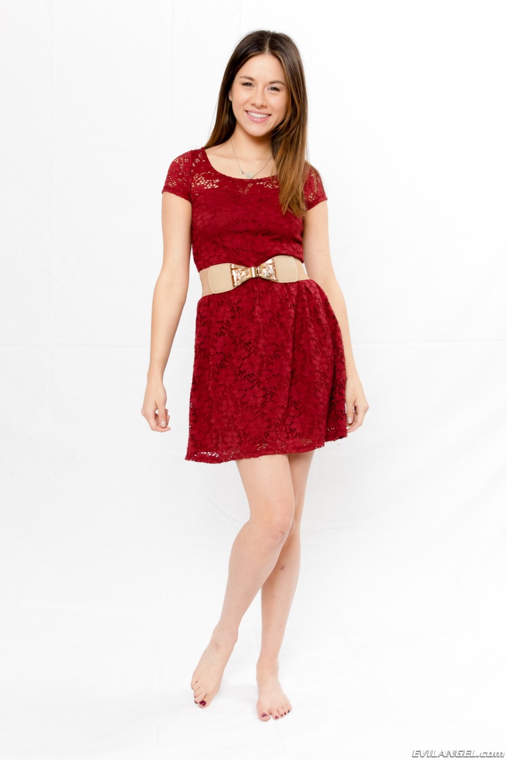 Shyla Jennings en robe rouge
 #76437969