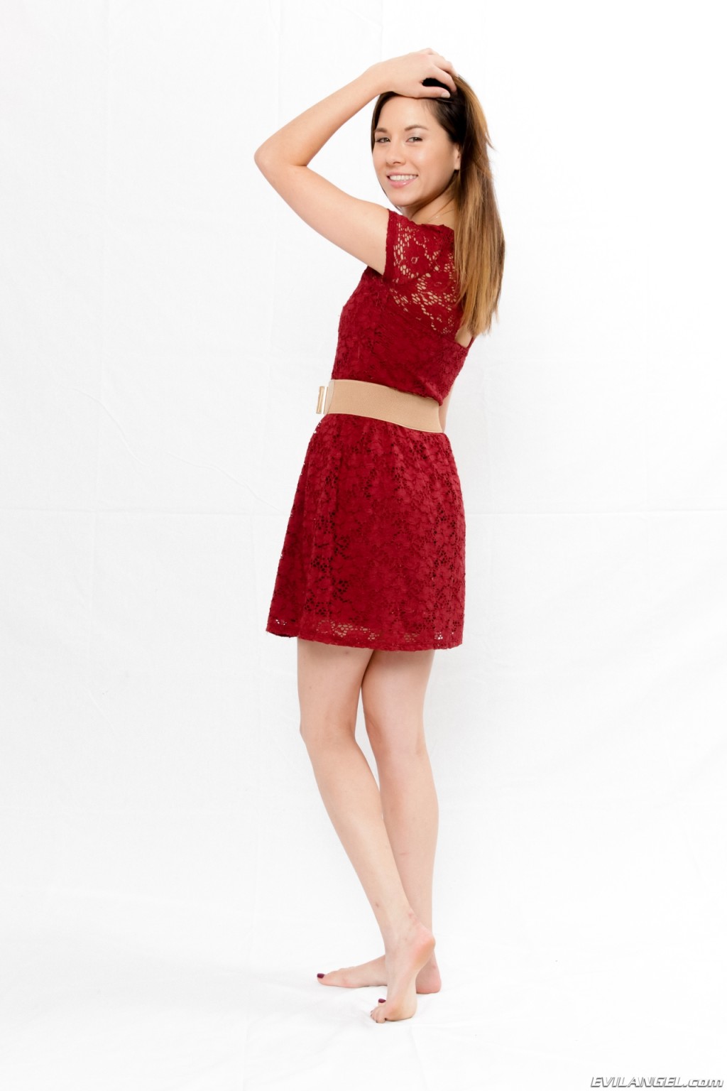 Shyla jennings in vestito rosso
 #76437982