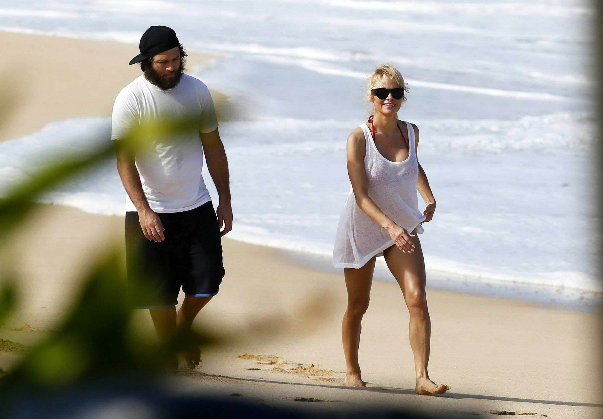 Pamela Anderson showing off her bikini body on a beach in Maui #75177284