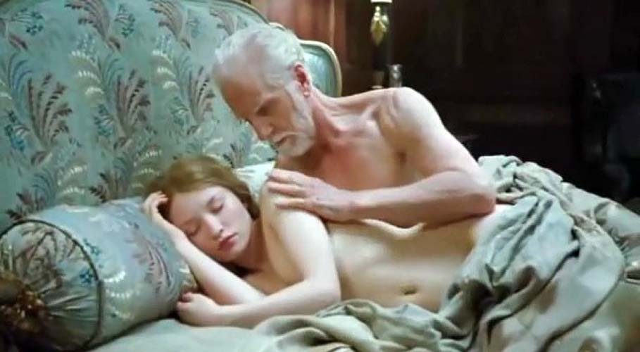 Emily Browning exposing nude body and get fucking very hard by the old man #75289713