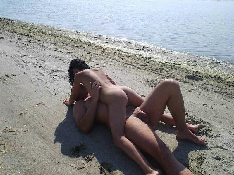 Attenzione - foto e video di nudisti incredibili
 #72268234