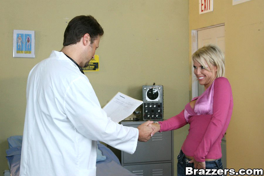 Horny blonde gets her tight asshole rammed by doctor #69261511