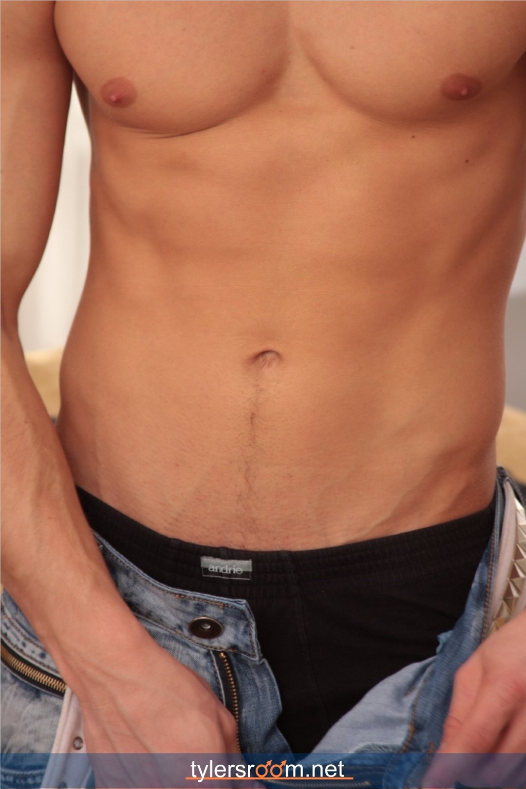 ¡Dos gays tienen su primera experiencia con la mamada!
 #75679647