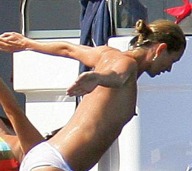 Celebrity Kate Moss posing and showing her small tits #75399317
