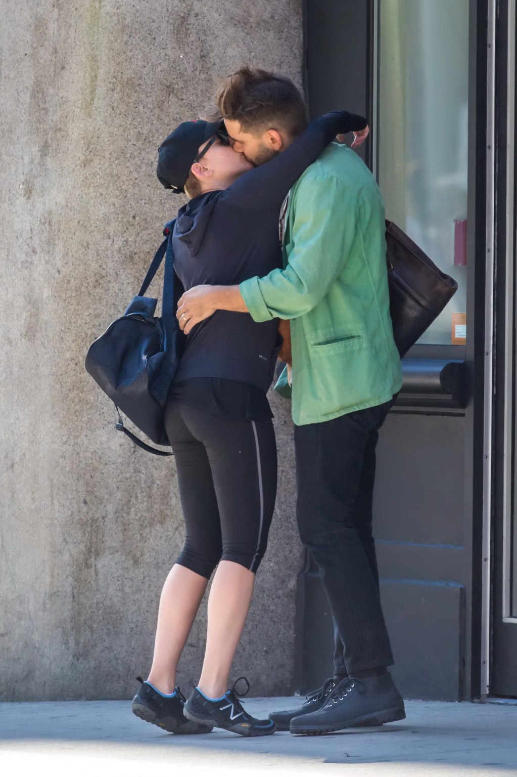 Scarlett Johansson in black leggings getting ass groped while make out in NYC #75184005