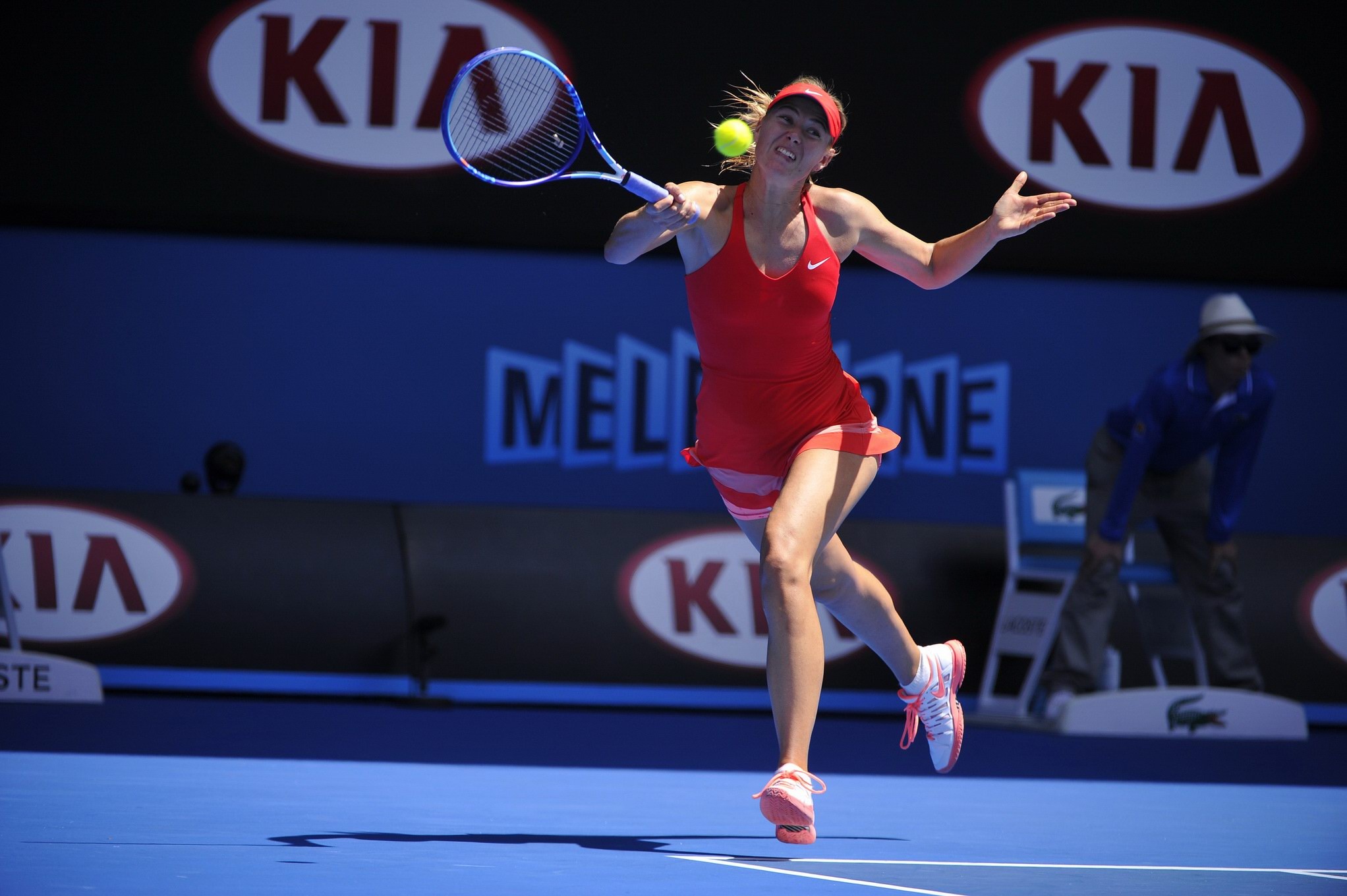 Maria sharapova blinkt ihre höschen bei der 2. runde spiel der australian open
 #75174962